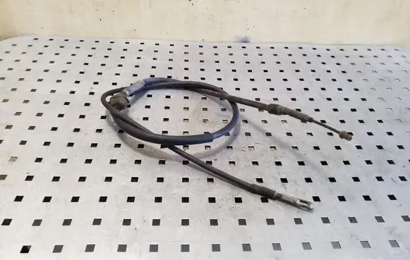 Handbrake/parking brake wiring cable
