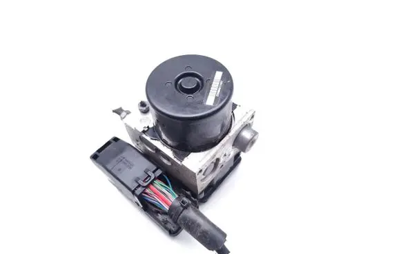 Mercedes-Benz C W204 ABS Pump A1724313812 10021207944 A1729014100