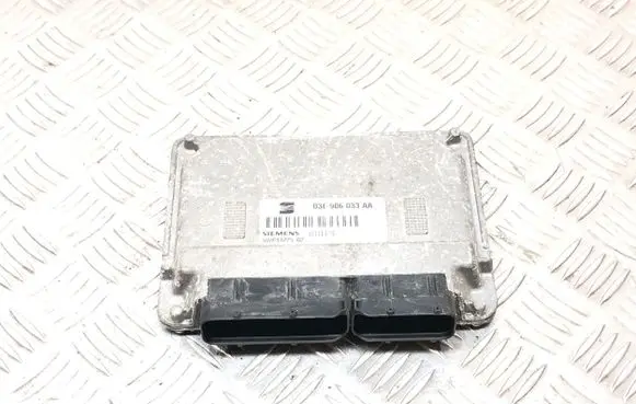 Seat Ibiza III (6L) Engine control unit/module 03E906033AA 449704 R31T2626