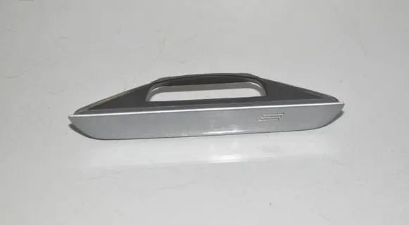 BMW i4 Front door exterior handle 5A71156 5A69057 51215A69057