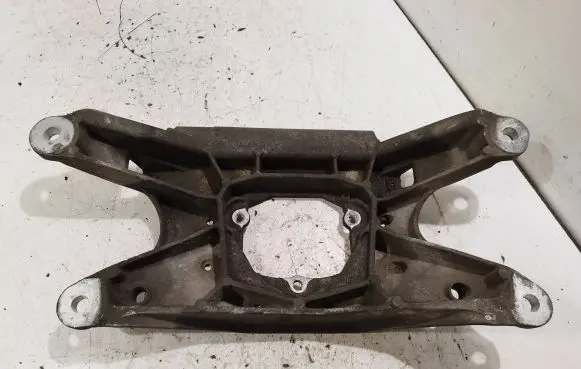 Audi A4 S4 B8 8K Gearbox mounting bracket 8k0399263k