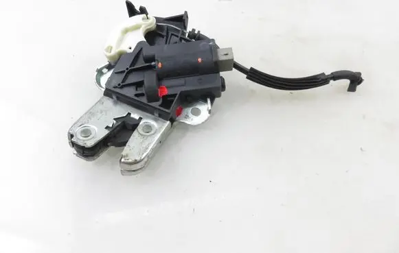 Audi A6 S6 C6 4F Tailgate/trunk/boot lock/catch/latch 4F5827505D