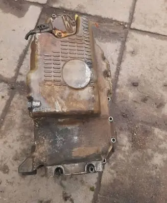 Volkswagen Golf IV Oil sump 030103603R