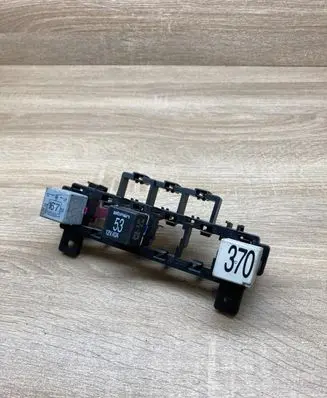 Audi A4 S4 B6 8E 8H Other relay 8E0937503