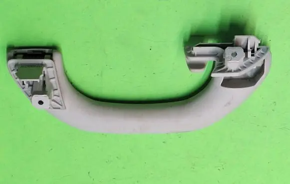 Volkswagen Golf V A set of handles for the ceiling 