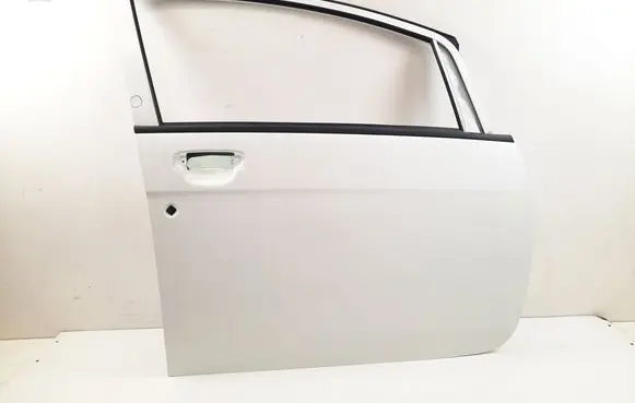 Peugeot iOn Front door