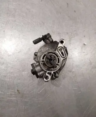 Ford Focus Vacuum pump 9804021880
