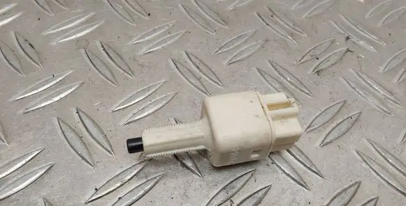 Toyota Yaris Brake pedal sensor switch