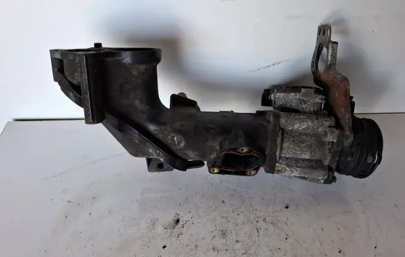 Mercedes-Benz S W221 Intake manifold A6420901037 A6420900070 0281002678
