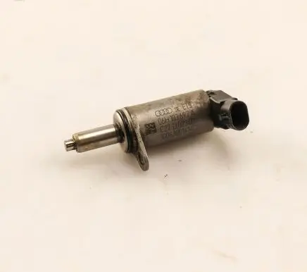 Audi A4 S4 B8 8K Camshaft vanos timing valve 06H103697A