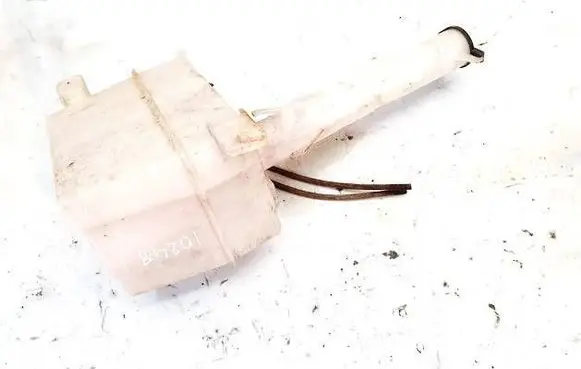 Hyundai Trajet Windshield washer fluid reservoir/tank 986103a000
