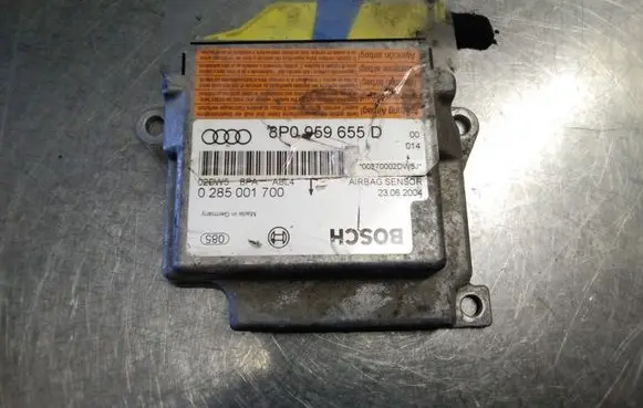 Audi A3 S3 8L Airbag control unit/module 8P0959655D 0285001700