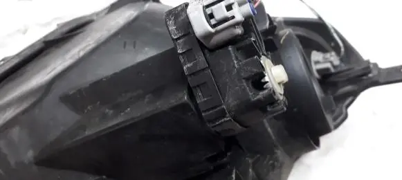 Toyota RAV 4 (XA20) Headlight level adjustment motor 