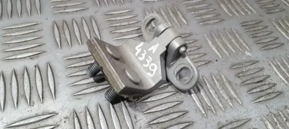 Ford Galaxy Rear door lower hinge 7M3827301 YM21A42989AA