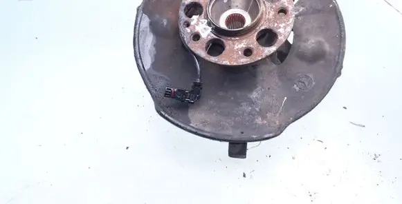 Mercedes-Benz Vaneo W414 Front wheel hub spindle knuckle