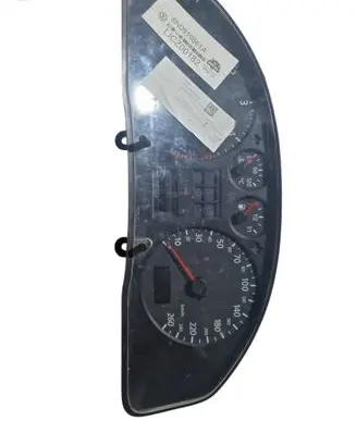 Audi A4 S4 B5 8D Speedometer (instrument cluster) 8N0919861A