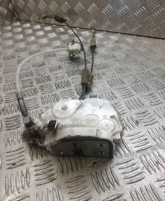 Honda Civic Front door lock