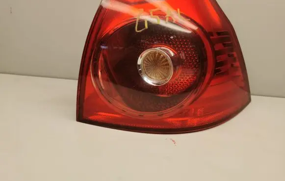 Volkswagen Golf V Rear/tail lights 1K6945096E