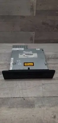CD/DVD changer