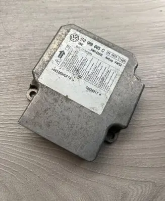 Volkswagen Golf V Airbag control unit/module 1T0909605C 5WK43518 09H025S1500