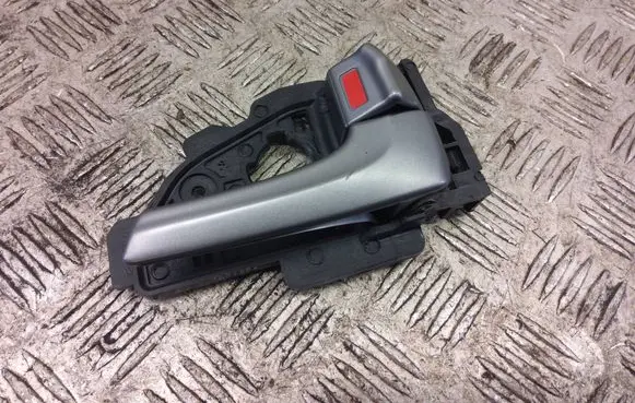 Hyundai ix35 Rear door interior handle trim 