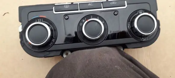 Volkswagen Golf VI Climate control unit 3C8907336ZJU