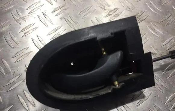 Ford Fiesta Front door interior handle 96fga22600ae