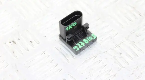 Clutch pedal sensor