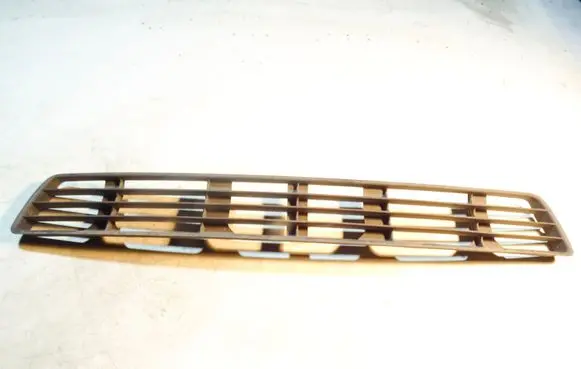 Audi A4 S4 B5 8D Front bumper lower grill 8D0807683