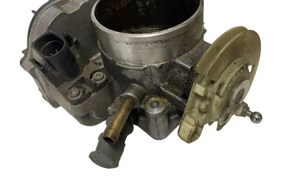 Audi A6 S6 C5 4B Throttle valve 078133063 078133063AQ 408237221010