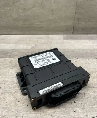 Audi Q7 4L Gearbox control unit/module 09D927750FK H52S0940