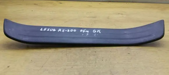 Lexus RX 300 Rear sill trim cover 6791648050