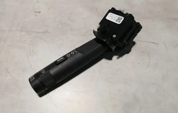 Opel Zafira C Indicator stalk 20941129