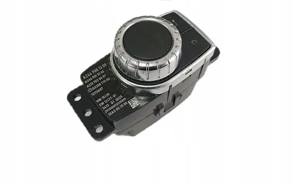 Mercedes-Benz B W246 W242 Head unit multimedia control A2469001309
