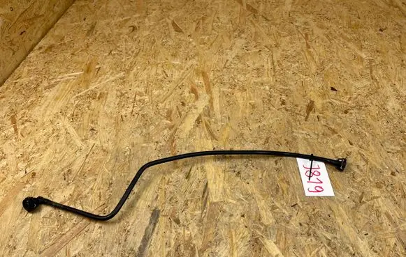 Mercedes-Benz A W176 Engine coolant pipe/hose A2465010225