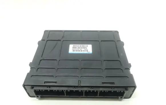 Mitsubishi Pajero Engine control unit/module MK369405 E6T01072