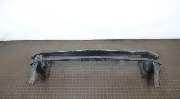 Volkswagen Golf VII Front bumper support beam