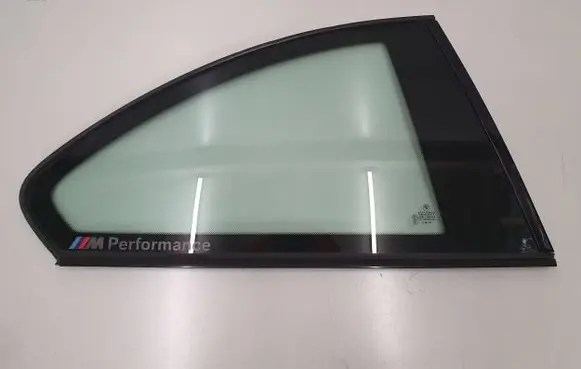 BMW 1 E82 E88 Rear side window 2996840