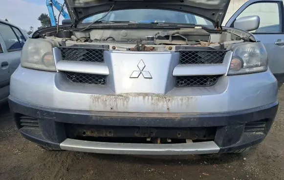 Mitsubishi Outlander Front bumper 