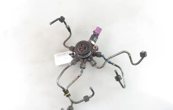 Ford Focus Fuel distributor 51HP020 1S4Q9D280AB