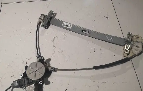 Honda FR-V Sliding door window regulator with motor