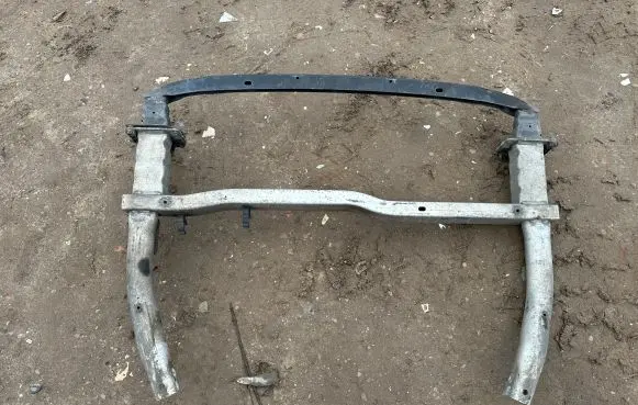 Peugeot 508 Front subframe