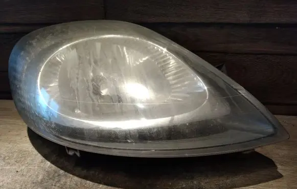Renault Trafic II (X83) Headlight/headlamp 7700311374 91165722