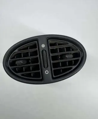 Rear air vent grill