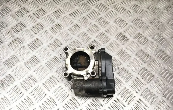 Volkswagen Polo IV 9N3 Throttle valve 03D133062E A2C53060088