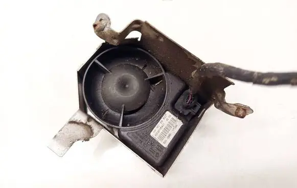 Volkswagen PASSAT B6 Alarm system siren 4S5361V5A01