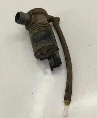 Renault Trafic III (X82) Windscreen/windshield washer pump 1024537 1412292718