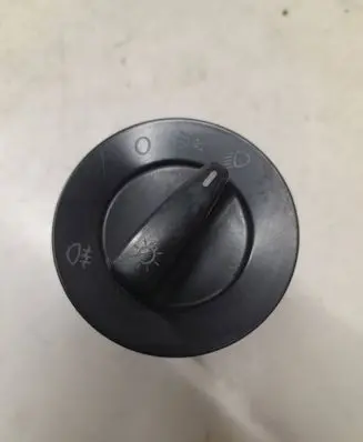 Volkswagen PASSAT B5 Light switch 1C0941531