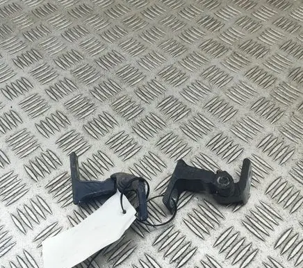 Audi A3 S3 8V Front door hinges set 8X0831404E 8X0831404