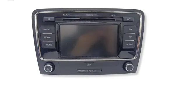 Skoda Superb B6 (3T) Radio/CD/DVD/GPS head unit 3T0035156C